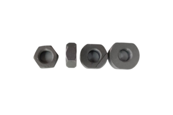 How do molybdenum nuts achieve high strength and high temperature resistance?